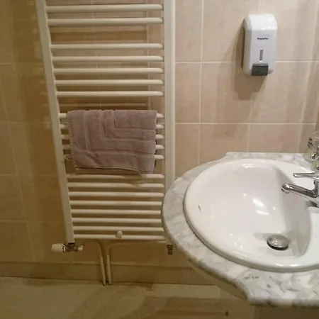 D'hotes De L'auberge L'astrassadou Rezentieres